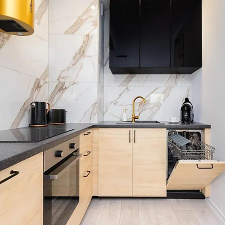 شقة Ostoya Pucka By Renters بوتسك