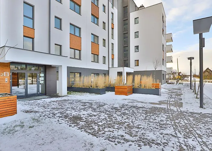 Ostoya Pucka By Renters *